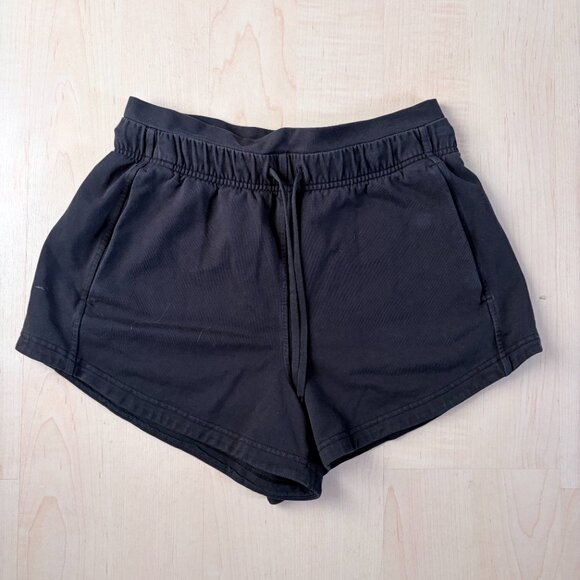 Inner Glow High Rise Short - Picture 3 of 4